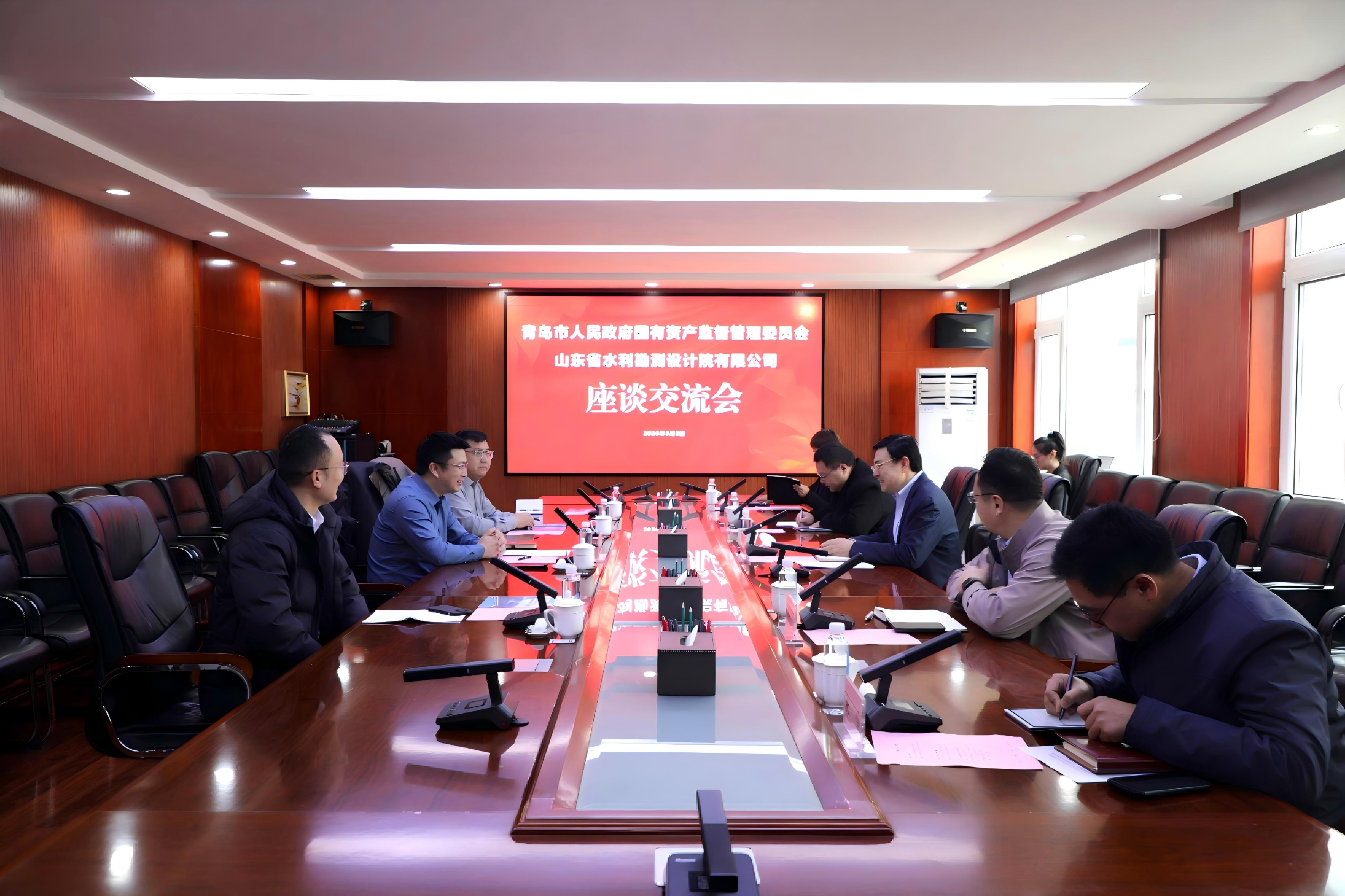 青島市國資委黨委委員、副主任朱文泉一行到訪山東水設(shè)